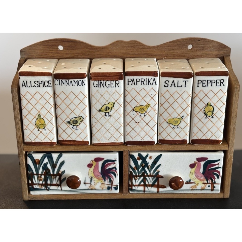 Vtg Chicks Rooster Spice Ceramic Shakers Set in Wood Rack Fred Roberts Japan 50s